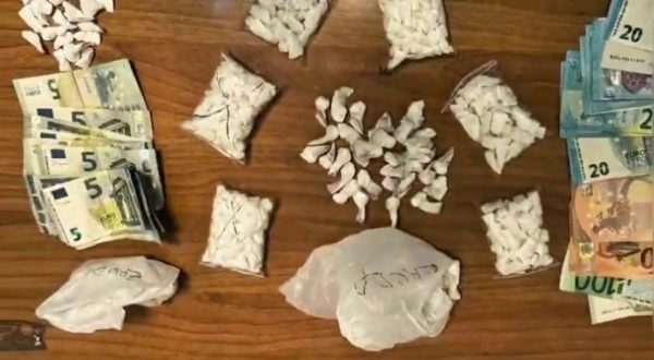 Roma, droga nelle periferie: 8 arresti tra Tor Bella Monaca e Ponte di Nona