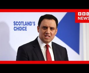 Scottish Labour leader calls for UK PM Keir Starmer to step down | BBC News