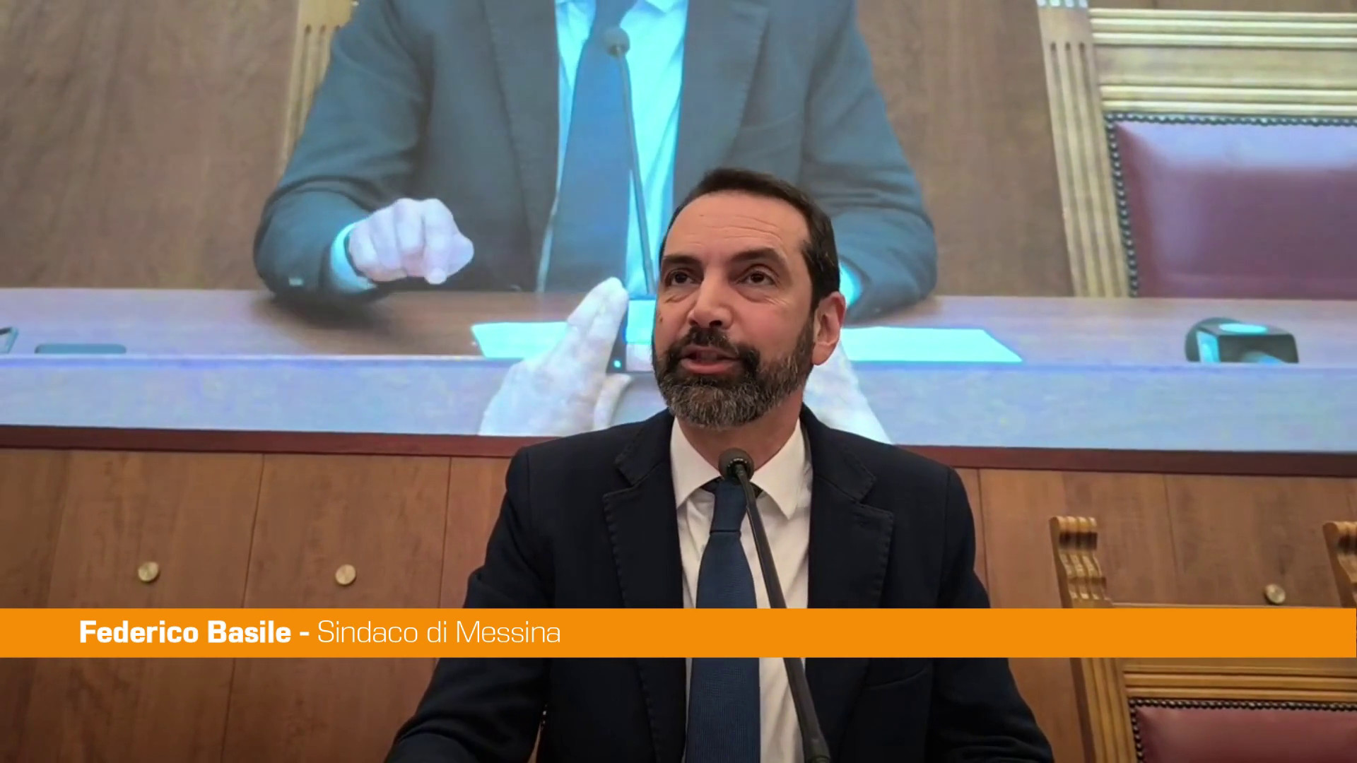 Messina, si dimette il sindaco Basile "Citt&agrave; non merita di vivere sotto scacco"