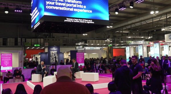 Duolly alla BIT di Milano, una tavola rotonda sull’IA applicata al turismo