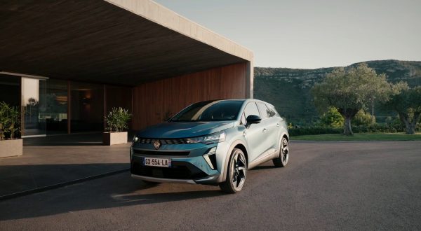 Renault Symbioz Full Hybrid: spazio, tecnologia e sicurezza in 4,41 metri