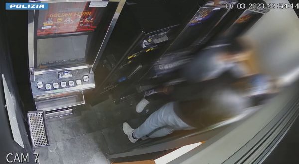 Rapine ed estorsioni a commercianti, 9 arresti a Palermo