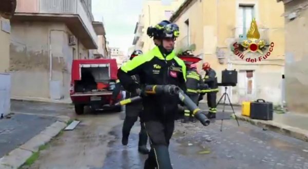 Frana Niscemi, 30 interventi di recupero beni effettuati dai Vigili del Fuoco