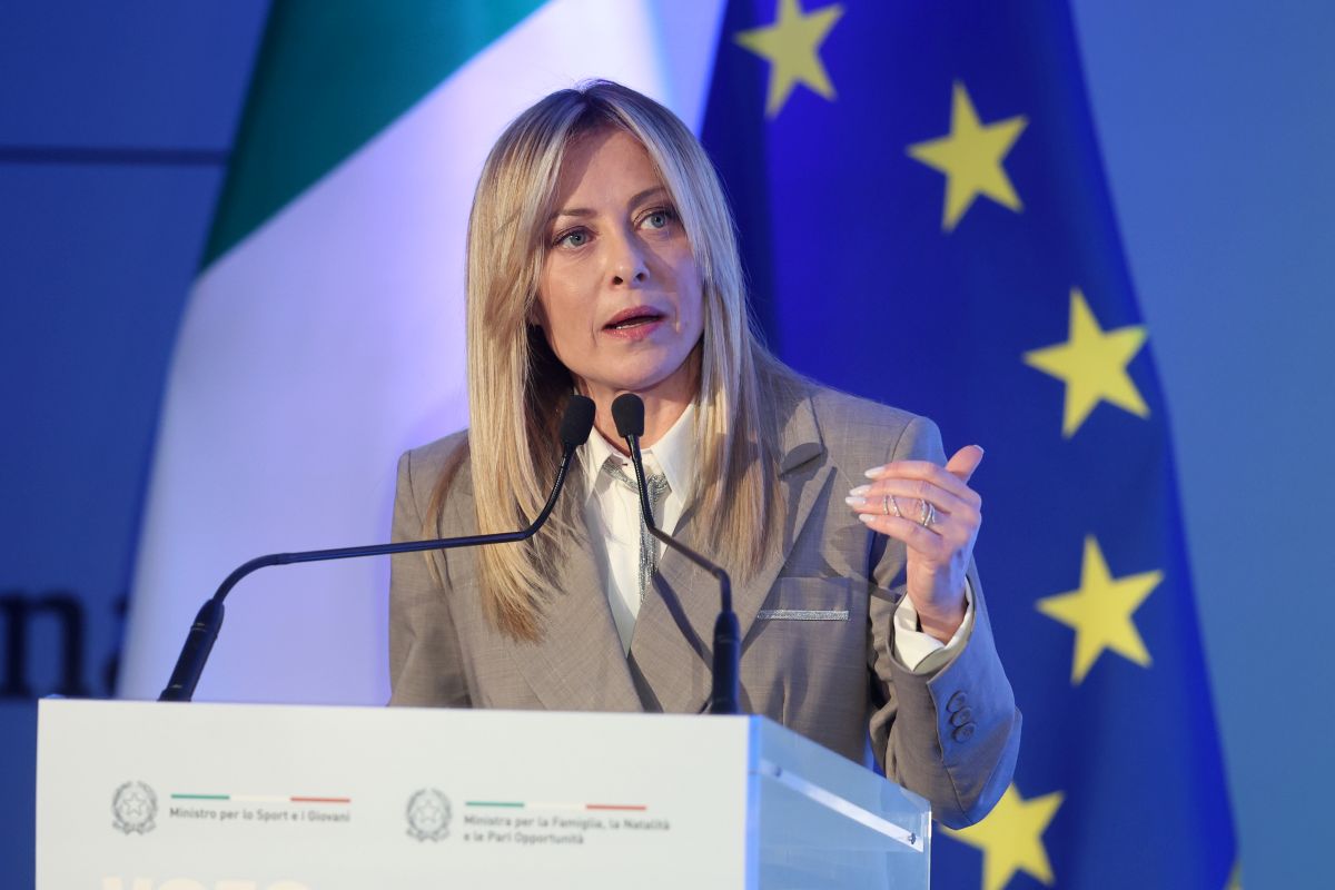 Meloni &ldquo;Non esistono politiche femminili ma visione femminile della politica&rdquo;