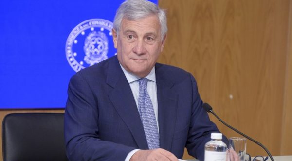 Iran, Tajani “Non sottovalutiamo rischio terrorismo e flussi migratori”