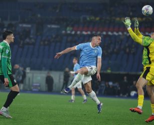 La Lazio torna al successo, Marusic beffa il Sassuolo al 92&prime;