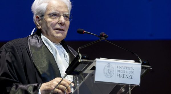 Mattarella “C’è la pretesa di agire al di fuori delle regole degli Stati”