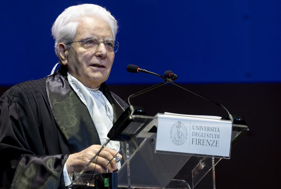 Mattarella &ldquo;C&rsquo;&egrave; la pretesa di agire al di fuori delle regole degli Stati&rdquo;