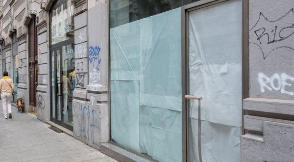 Desertificazione commerciale inarrestabile, dal 2012 scomparsi 156mila negozi