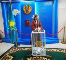 Kazakistan, la scommessa sul futuro passa per un referendum