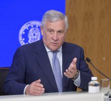 Colpita base italiana in Kuwait, nessun ferito. Tajani&rdquo;Non ci facciamo intimorire&rdquo;
