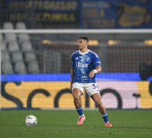 Il Como ribalta la Roma, vince 2-1 e vola da solo al quarto posto