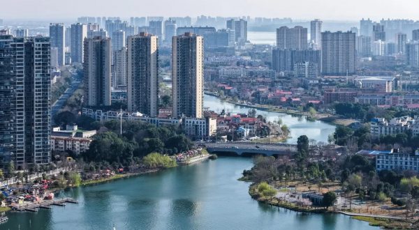 Cina, aumentano le città pilota per agevolare il commercio transfrontaliero