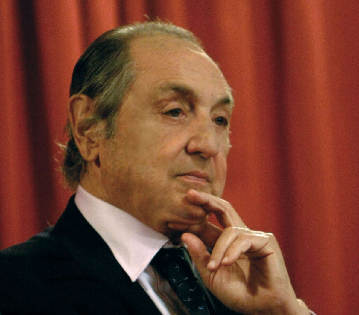 &ldquo;Orizzonti Condivisi&rdquo;, a Emmanuele F.M. Emanuele il premio &ldquo;Ambasciatore di Pace&rdquo;