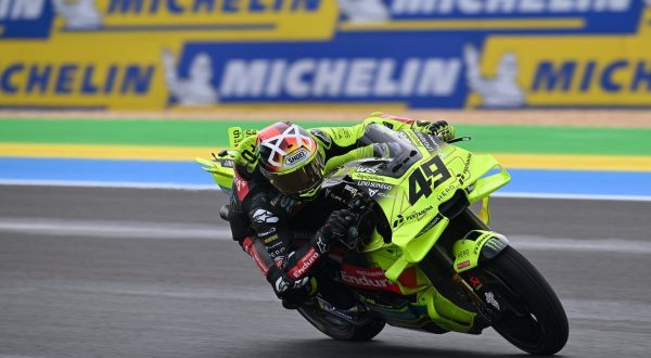 Di Giannantonio pole in Brasile davanti a Bezzecchi e Marc Marquez