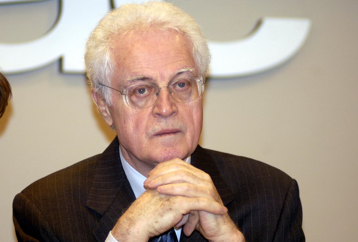 E&rsquo; morto l&rsquo;ex premier francese Lionel Jospin