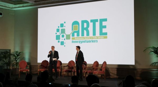 Caro energia, senza riforme strutturali cresce il costo sociale