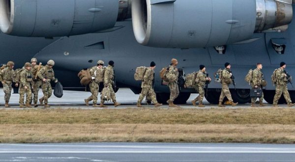 Il Pentagono ordina l’invio di 2.000 soldati in Medio Oriente