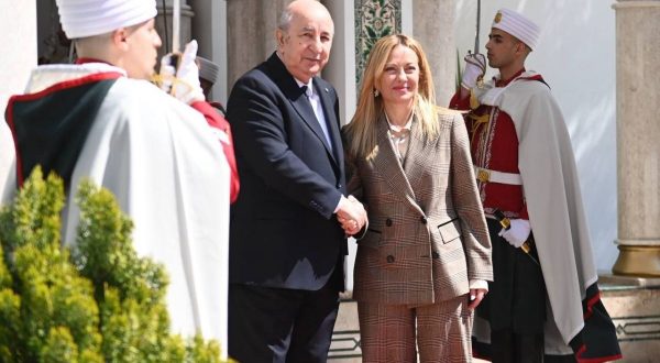 Medio Oriente, Meloni “L’Italia lavora per la stabilità”