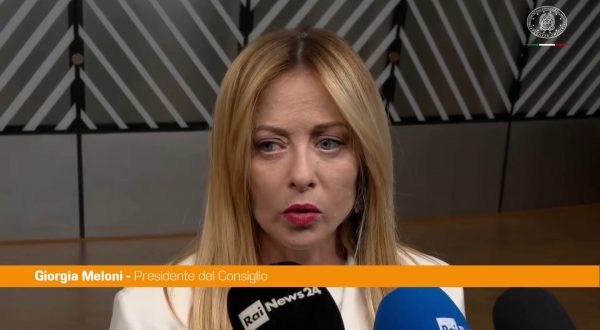 Iran, Meloni “No missione militare a Hormuz, ma contributo post-conflitto”