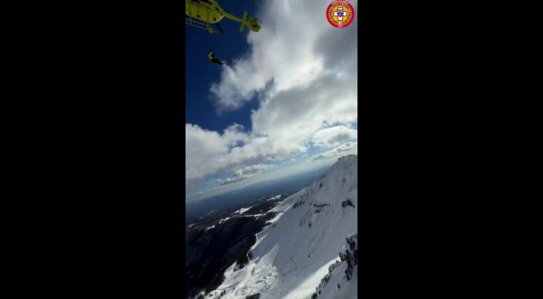 Escursionista scivola sul Terminillo, recuperato con l’elicottero: le immagini