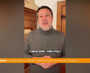 Famiglia nel bosco, Salvini "Andr&ograve; a trovarli, disgustato da questa vicenda"