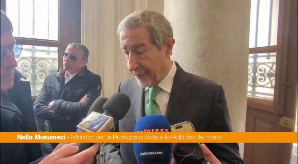 Musumeci “Dovremo convivere con le mareggiate e con i rischi naturali”