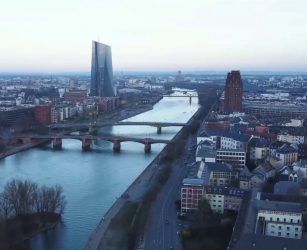 La Bce mantiene ancora invariati i tassi d'interesse