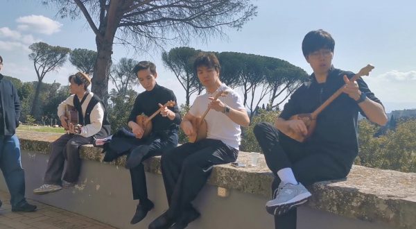 Il Kazakistan celebra il Nauryz, oltre 300 studenti all’ambasciata a Roma