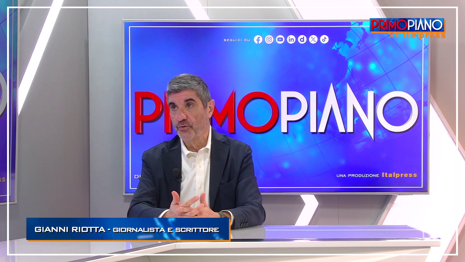 Riotta "Nell'epoca dell'infosfera &egrave; complicato distinguere il vero dal falso"