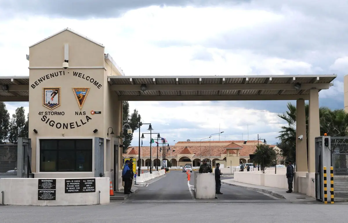 Corriere della Sera, Crosetto ha negato agli Stati Uniti l’uso della base di Sigonella