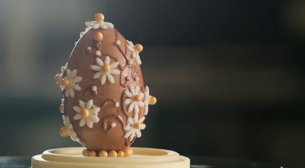 Uova di Pasqua, prezzi in aumento e quantità in calo