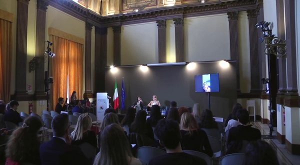 Malattie rare, priorità diagnosi precoce e ricerca