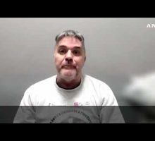 'Non poteva accedere al bagno', disabile costretta a cambiare scuola #ansa #news