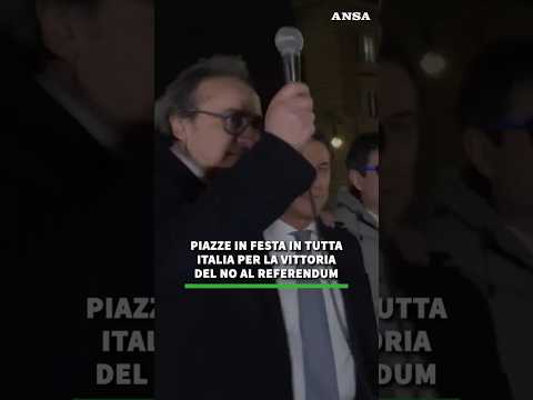 Piazze in festa in tutta Italia per la vittoria del No al referendum #ansa #news
