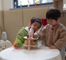 Cina, a Shanghai i centri per l'infanzia per semplificare la vita dei genitori