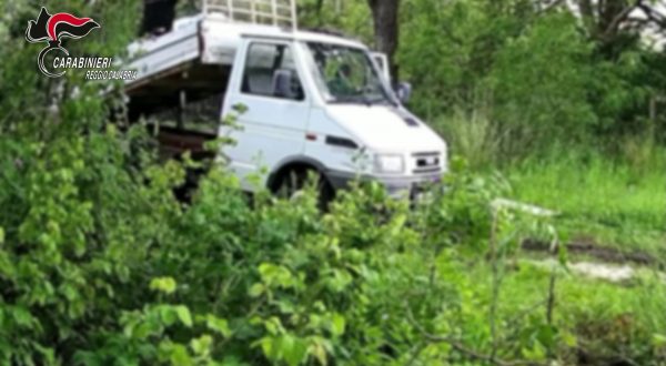 Scoperta discarica abusiva nella Piana di Gioia Tauro