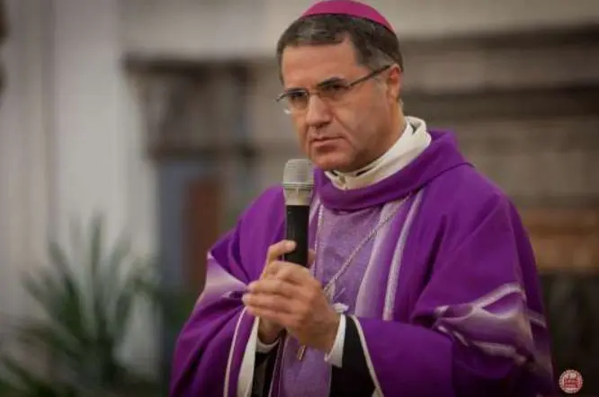 L&rsquo;Arcivescovo di Palermo nell&rsquo;omelia per il Venerd&igrave; Santo: &ldquo;A noi cristiani &egrave; chiesto di essere artigiani di pace&rdquo;