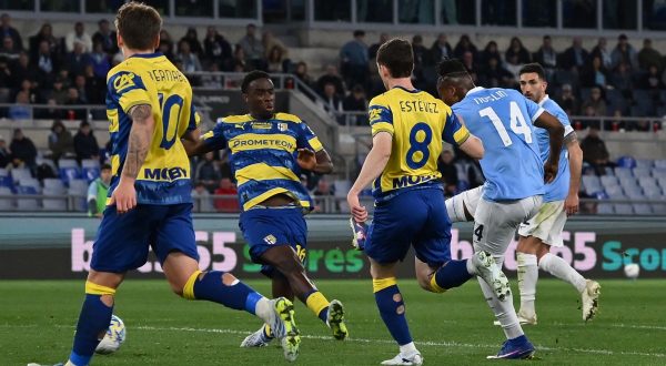 Noslin salva la Lazio, finisce 1-1 contro il Parma