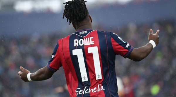 Il Bologna vince a Cremona e resta in corsa per l’Europa