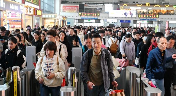 Cina, per la Festa di Qingming i viaggi interregionali aumentano del 5,6%