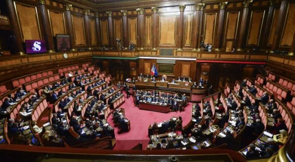 Via libera del Senato al Dl Bollette, è legge