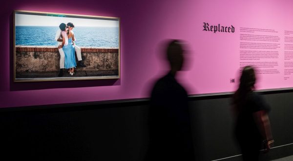 Torino, alle Gallerie d’Italia la mostra “Diana Markosian. Replaced”