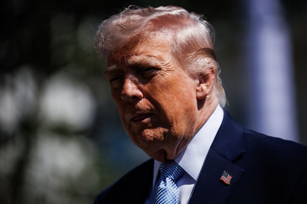 Trump &ldquo;Pessimo lavoro Iran sulla gestione del petrolio a Hormuz&rdquo;