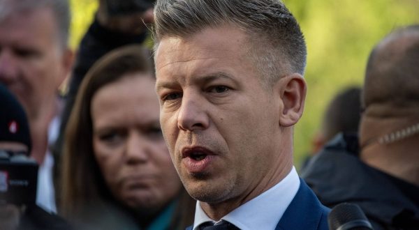 Elezioni Ungheria, vince Magyar “Orban si è congratulato per la nostra vittoria”