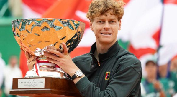 Sinner torna al comando del ranking Atp, Musetti scivola in nona posizione