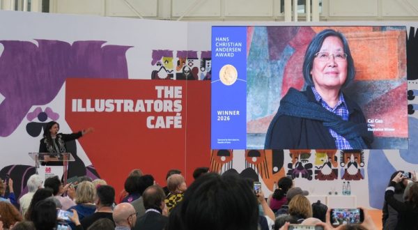 L&rsquo;illustratrice cinese Cai Gao vince il premio Hans Christian Andersen