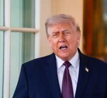 Trump &ldquo;Qualcuno pu&ograve; dire a Papa Leone che l&rsquo;Iran ha ucciso 42.000 manifestannti&rdquo;