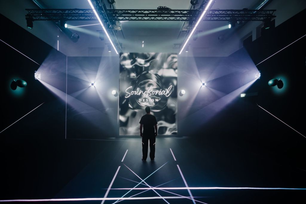 IQOS torna alla Milano Design Week con l&rsquo;installazione Soundsorial