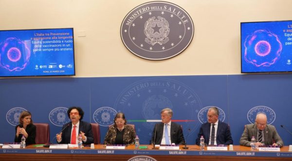 La vaccinazione di adulti e fragili leva strategica per la sostenibilità del SSN